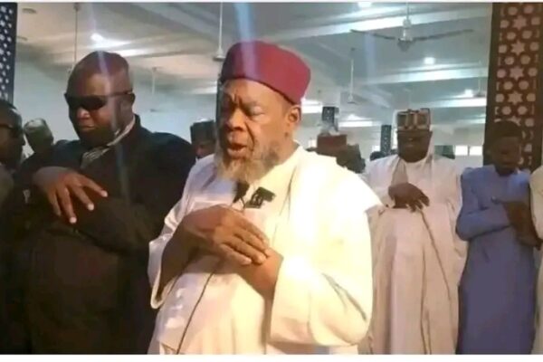 Eid Drama  :- Cleric Ignores Sultan’s Directive, Leads Eid Prayer On Thursday