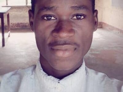 ONLINENEWSHUB CEO: “Hon Oladeji (Barr Jonah) appreciates well wishers & Accord Akinyele LG party faithful on her naming ceremony”.