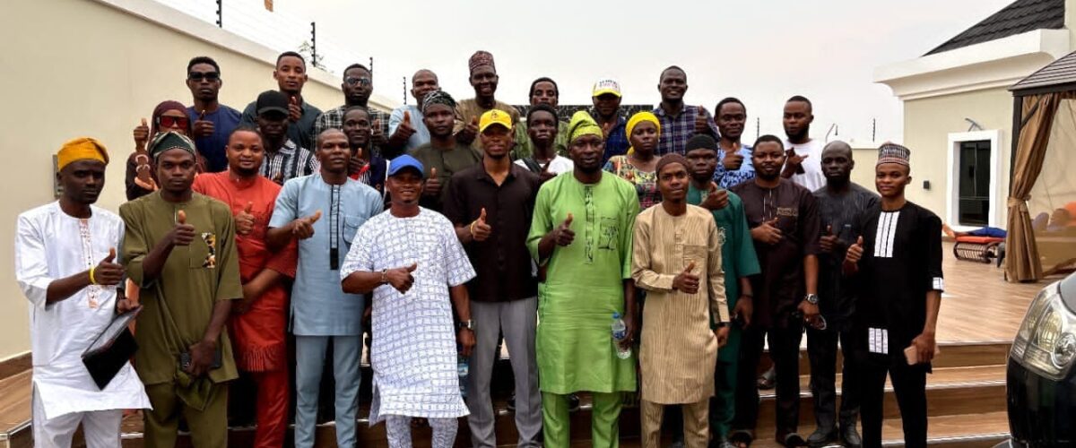 Birthday: You Are Bridge – Builder OMC Oyo State Shower Praises On Leader Accord State Publicity Secretary Hon Badru Idris (DUABIZ)